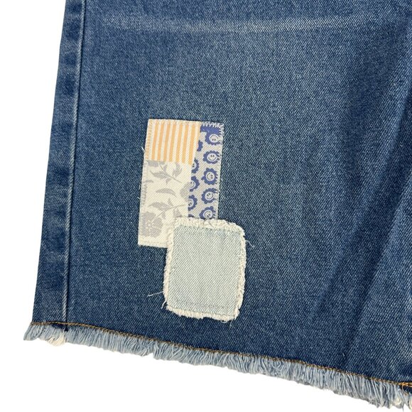 Levis Skate Shorts Girls Size 14 Blue Denim Patchwork Embroidered Loose Fit - Picture 4 of 14